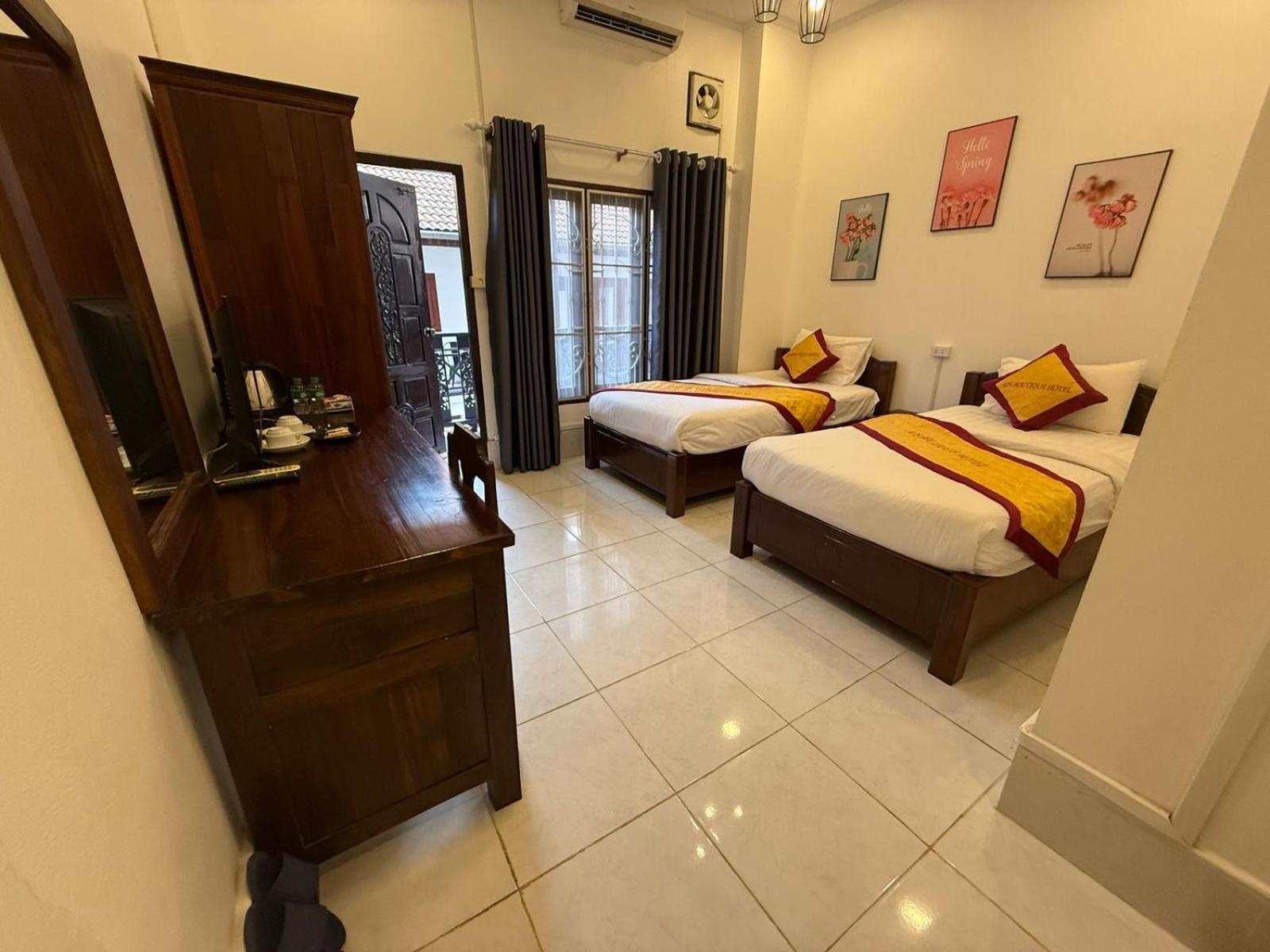 A P S Moutain View Hotel Vang Vieng Exterior photo