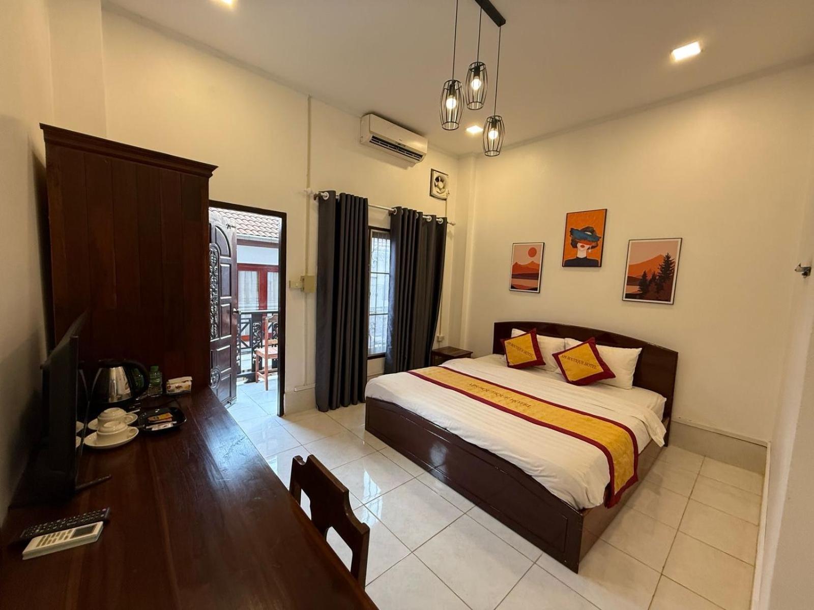 A P S Moutain View Hotel Vang Vieng Exterior photo