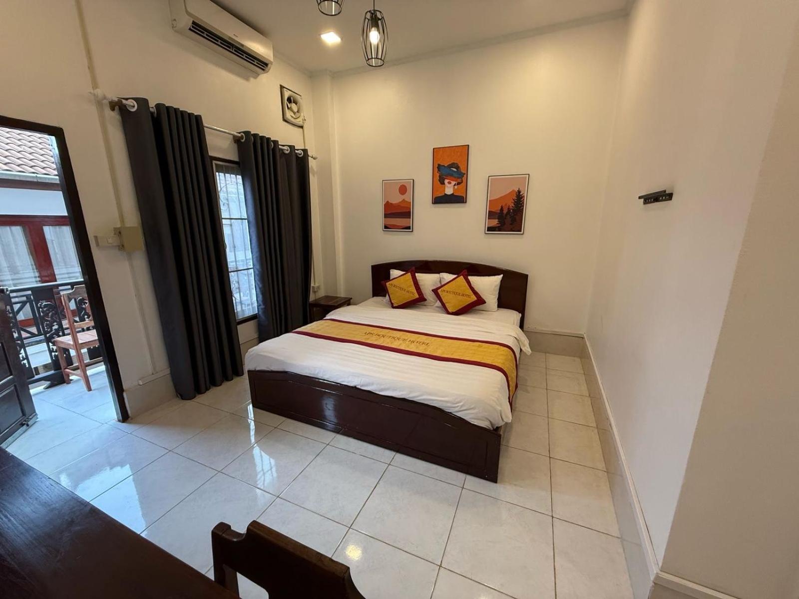 A P S Moutain View Hotel Vang Vieng Exterior photo